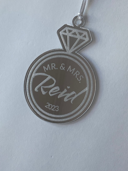 Wedding ring ornament