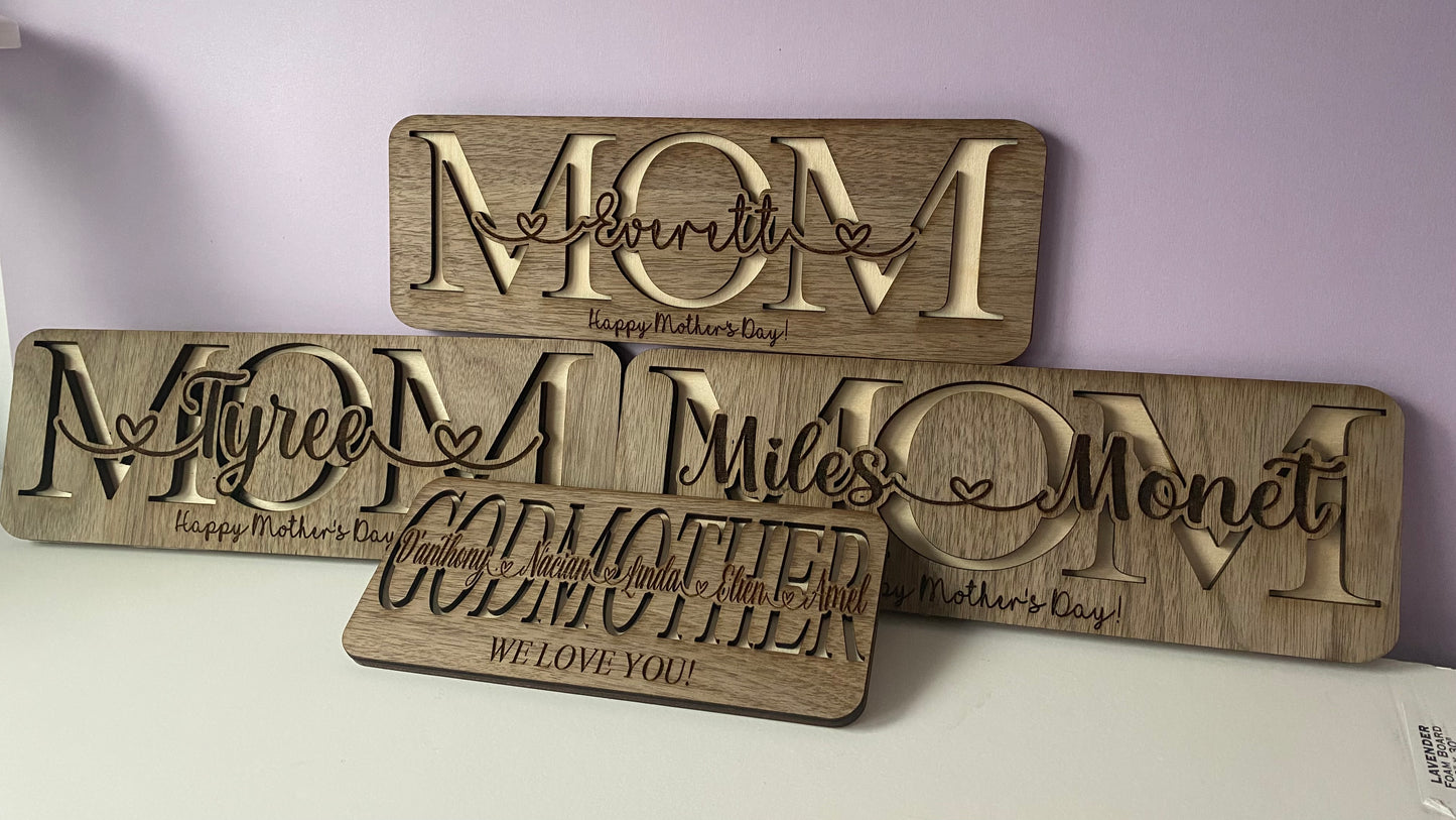 Wooden MOM Plaque